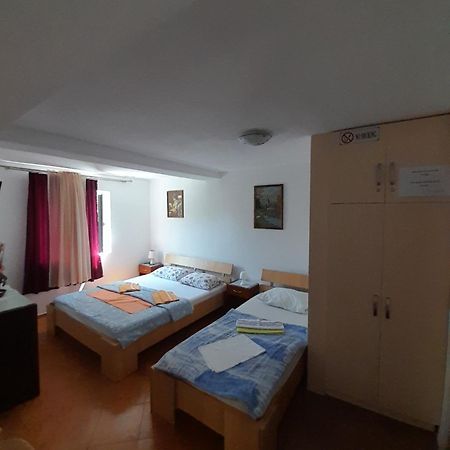 Apartments Kovacevic Petrovac Kamer foto