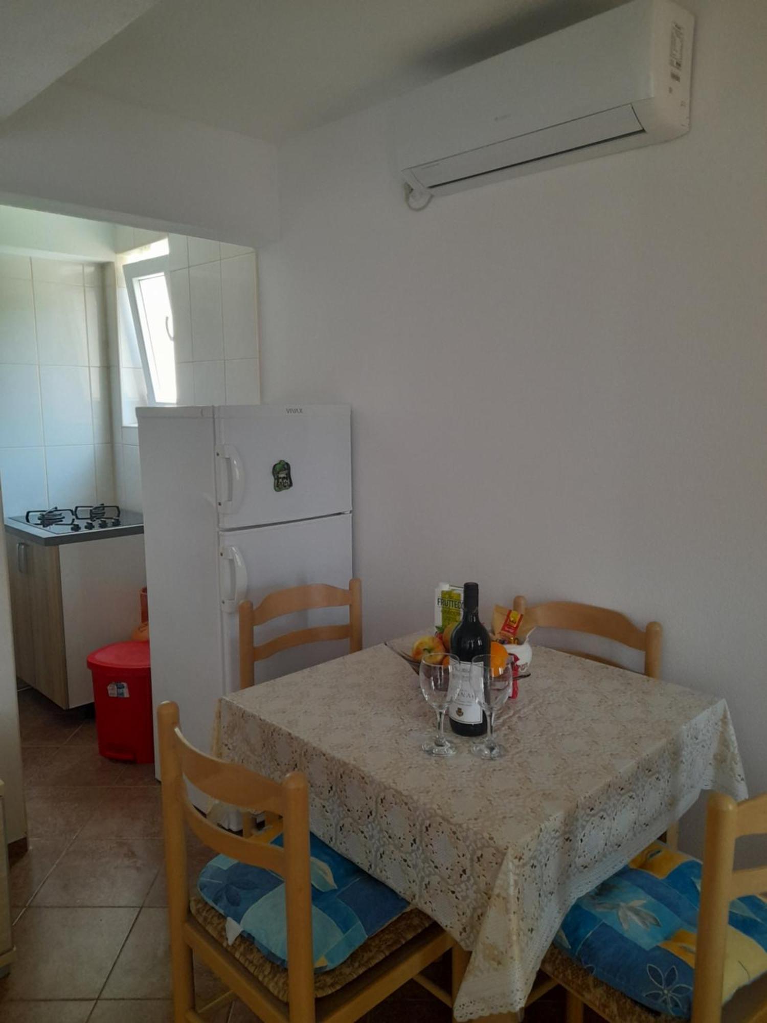 Apartments Kovacevic Petrovac Kamer foto