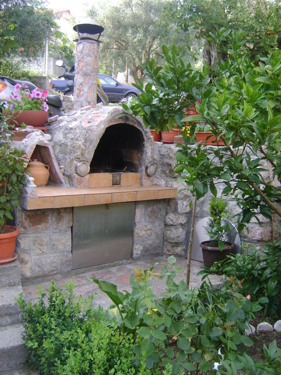 Apartments Kovacevic Petrovac Buitenkant foto